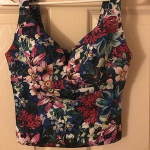 Guess floral crop top